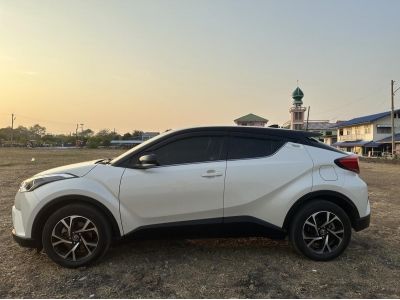 Toyota chr มือสอง